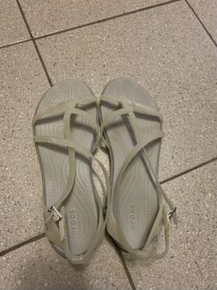 Сандалии crocs 37