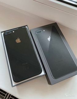 Телефон iPhone 8+ 64гб
