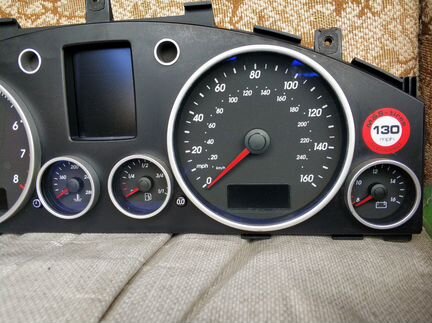 Щиток приборов монохром VW Туарег 3.2 бензин