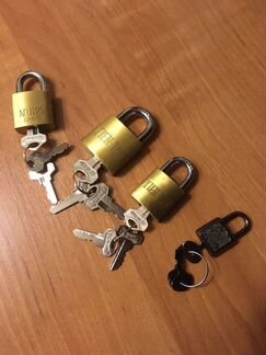 Навесные замки для чемодана
