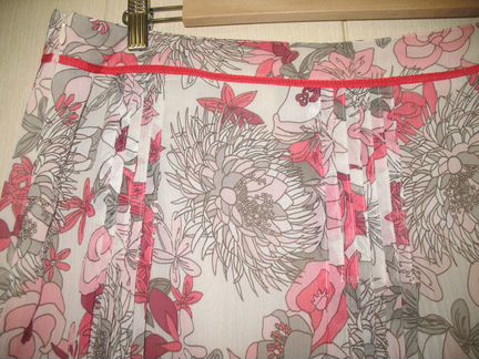 Красивейшая летняя юбка светлая Betty Barclay