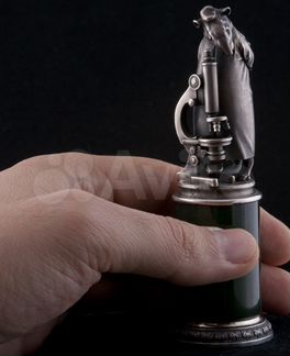 Статуэтка крысы из серебра 925 и нефрита