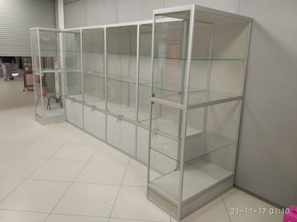 Стеклянные витрины из алюминиевого профиля