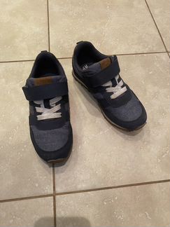 Кроссовки детские