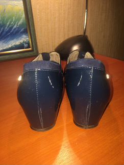 Полуботинки новые basconi (на узкую ногу)