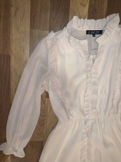 Платье в идеальном состоянии,покупалось за 2500