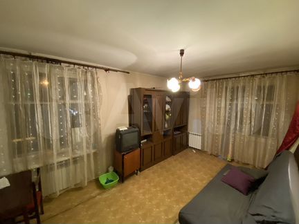 Комната 18 м² в 3-к, 3/5 эт.