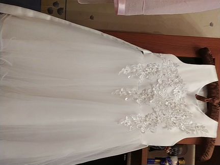 Нарядное платье для девочки