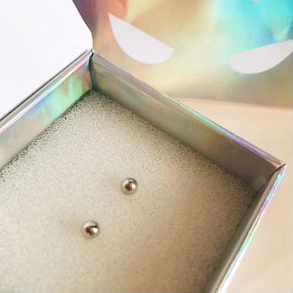 Новые Серьги Пусеты из серебра Wanna Be