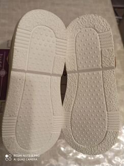 Туфли для девочки 24 размер новые