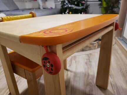 Детская парта со стулом