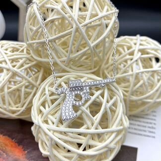 Колье пистолет из серебра 925