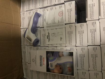 Термометр бесконтактный инфракрасный DT8826/YM6688