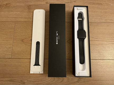 Часы apple watch 3 42mm nike