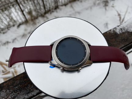 Часы samsung gear s3 classic