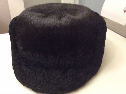 Дубленка мужское 52/54 шапка в подарок