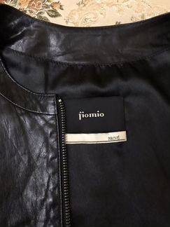 Кожаная куртка Fiomio