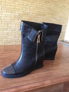 Сапоги женские 40 размер новые
