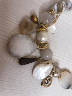 Колье из натуральных камней новое