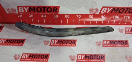 Накладка на бампер передняя левая Mercedes E320