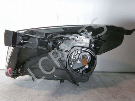 Фара правая Toyota IQ KGJ10