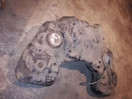 Мерседес ML W164 GL W164 Бак топливный