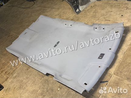 Потолочный плафон на Opel Zafira B