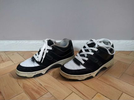 Кроссовки с колёсиками Heelys 38