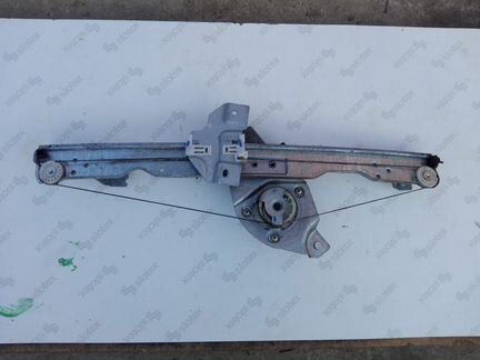 Стеклоподъемник передний левый Renault Duster