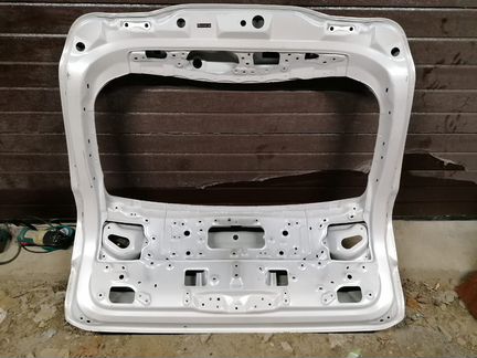 Крышка багажника Lexus 4 RX300