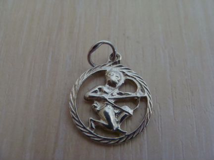 Кулоны, серьги