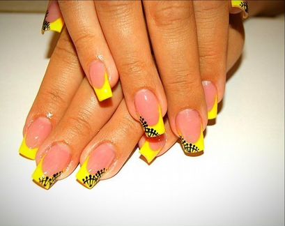 Наращивание ногтей