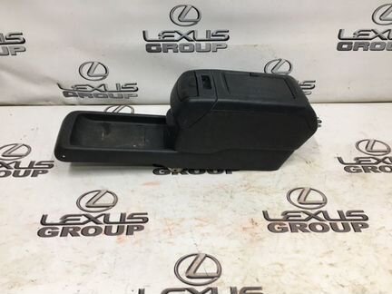 Подлокотник Lexus Rx300 MCU15 1mzfe 2001