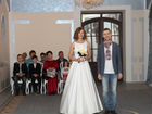 Свадебное платье атлас объявление продам