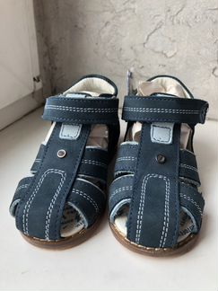 Новые сандали Котофей разм 22