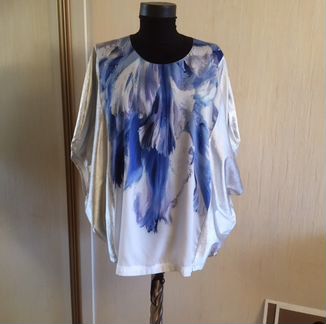 Блузка-разлетайка от Just cavalli