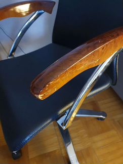 Компьютерное кресло