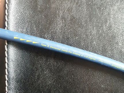 Aes/ebu oyaide straight line 110ad