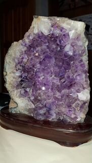 Аметист жеода
