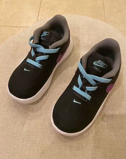 Детские новые кроссовки Nike Force 1