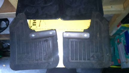 Брызговики на niva 4*4