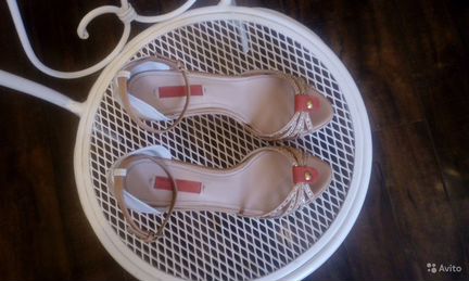 Босоножки Италия фирмы Poletto