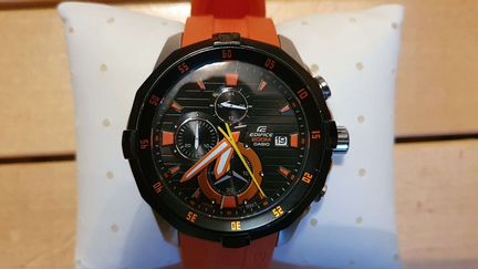 Часы Casio EFM-502-1A4