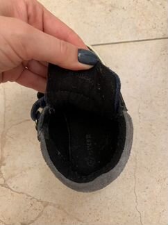 Ботинки демисезонные 25 размер