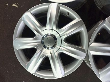 Диски бу оригинал R19 N на Audi