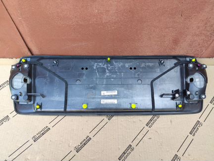 Накладка Lexus LX 3 570 450D борта багажника