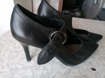 Туфли женские Carnaby