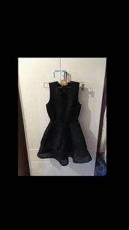 Платье из неопрен