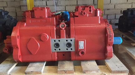 Основной гидравлический насос Hyundai R320-7A