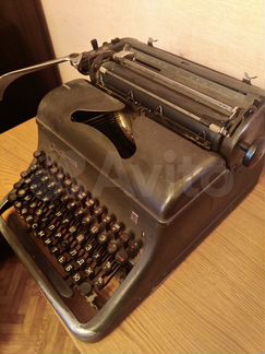 Печатная машинка Optima M10 (Germany)